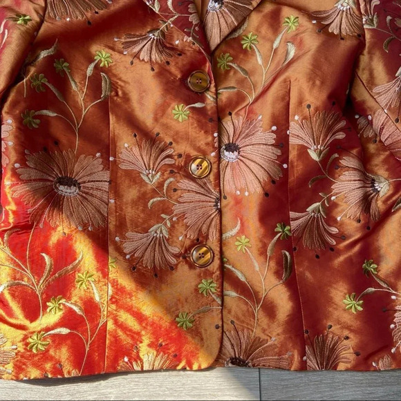 Vintage Vida  Petites Floral Embroidery Blazer - Picture 6 of 16